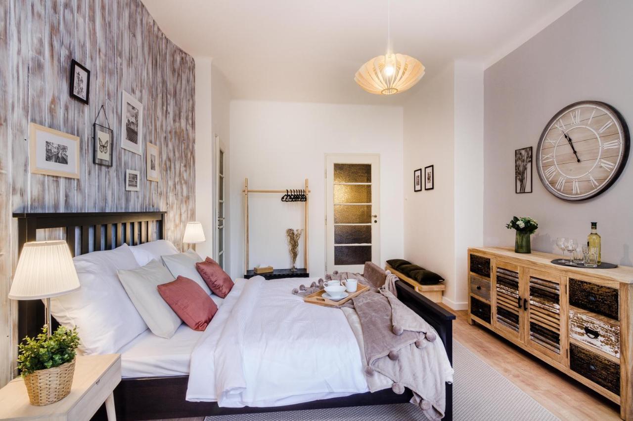Apt In Prague Charles Bridge 1Km By Michal&Friends Esterno foto