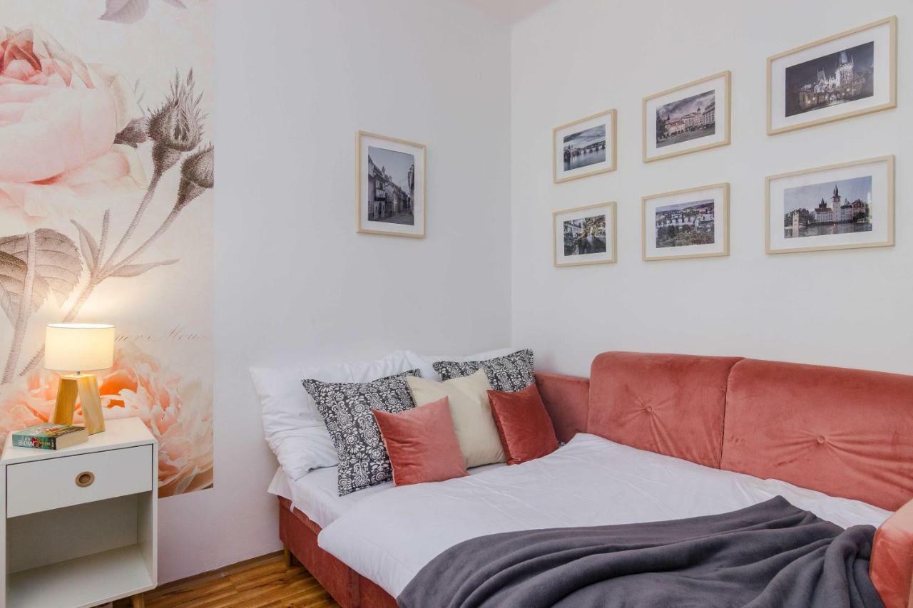 Apt In Prague Charles Bridge 1Km By Michal&Friends Esterno foto
